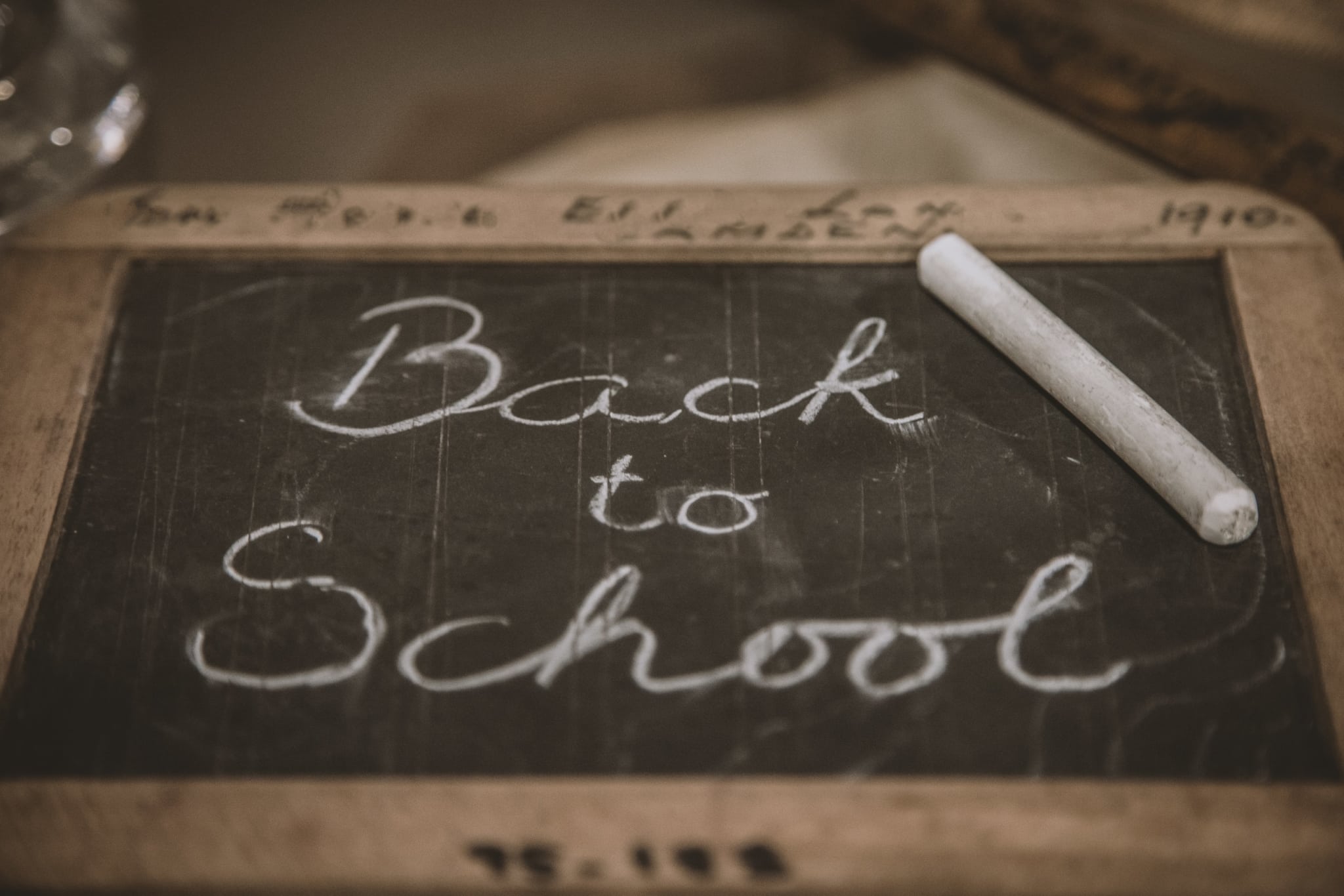 deleece-cook-zzjLGF_6dx4-unsplash L'école à l'île Maurice_smarttraveller.mu