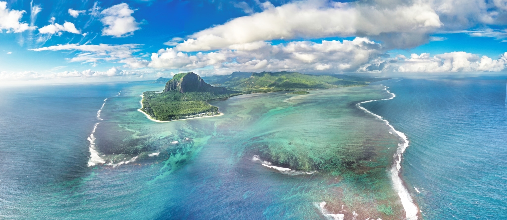 Partir vivre à l’ile Maurice Ile Maurice vue d'en haut