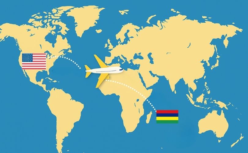 World map showing a flight path from the USA to Mauritius, illustrating American relocation to the island in 2025